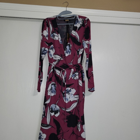 Alexia Admor floral print dress, Lg - Picture 7 of 8